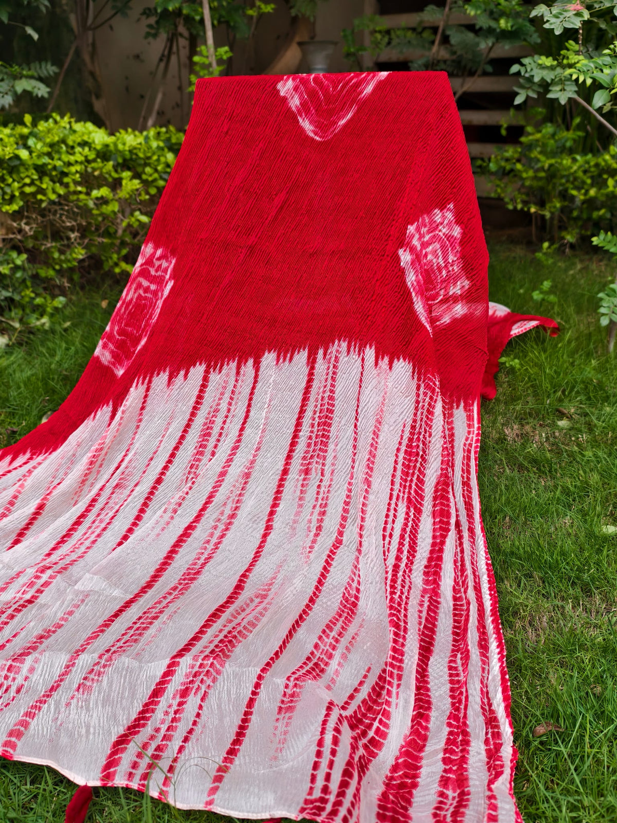 Dhaara Shibori Stole — product view 2