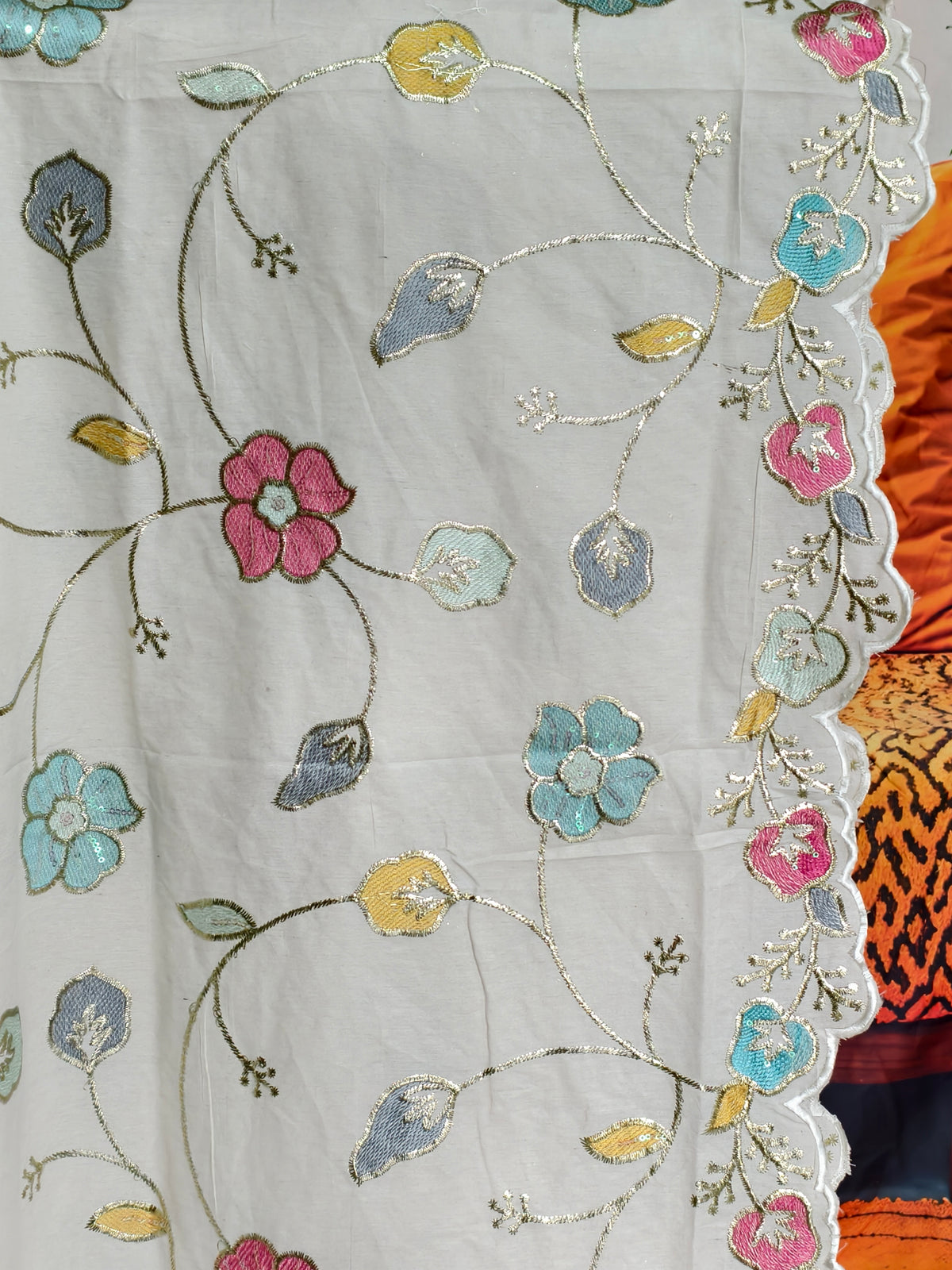 Valli Dupatta — product view 3