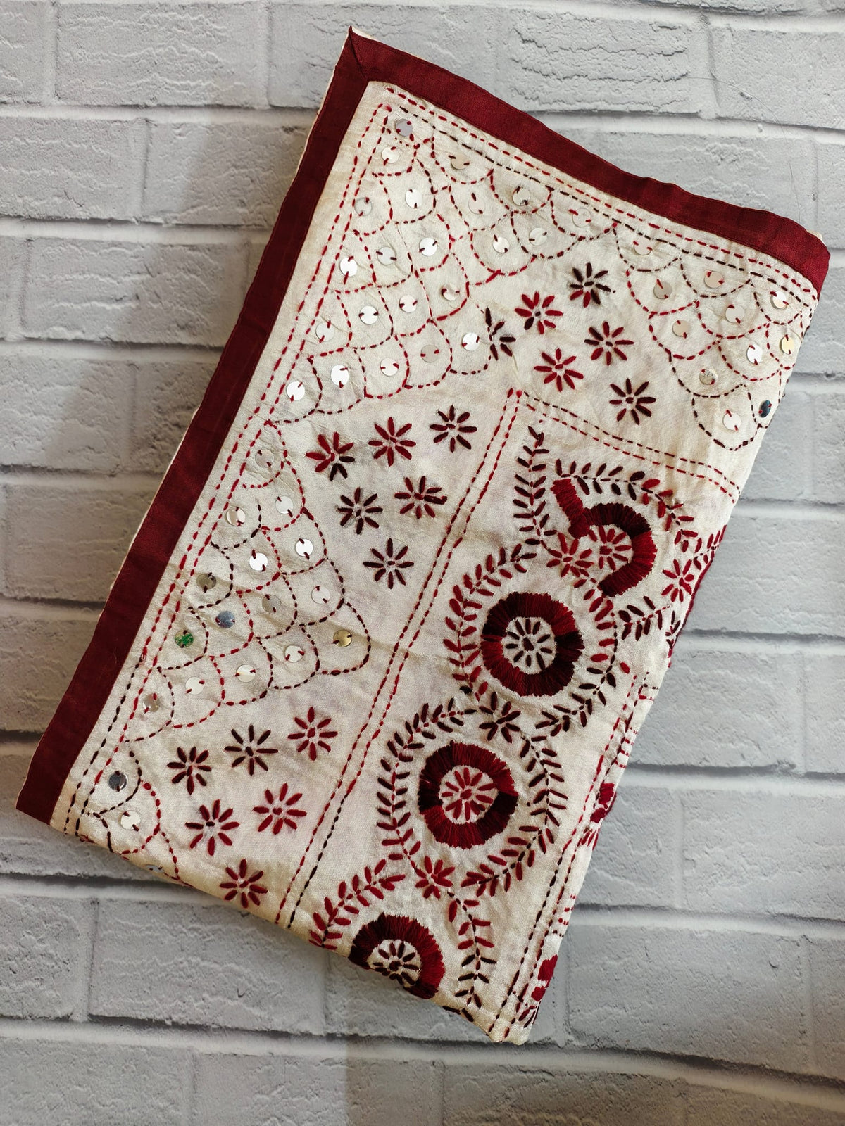 Gulzar Kantha Dupatta — product view 5