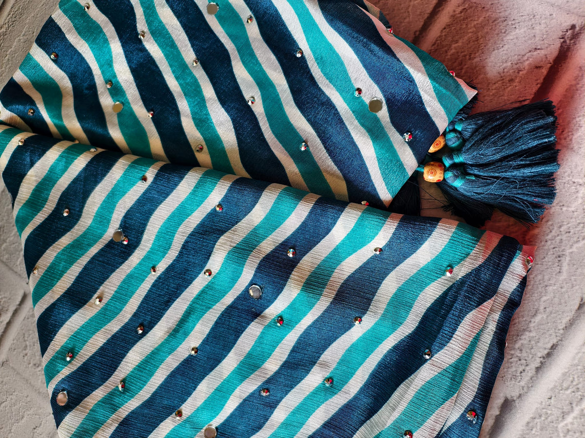 Twinning Lehariya (Similar yet Different) — product view 6